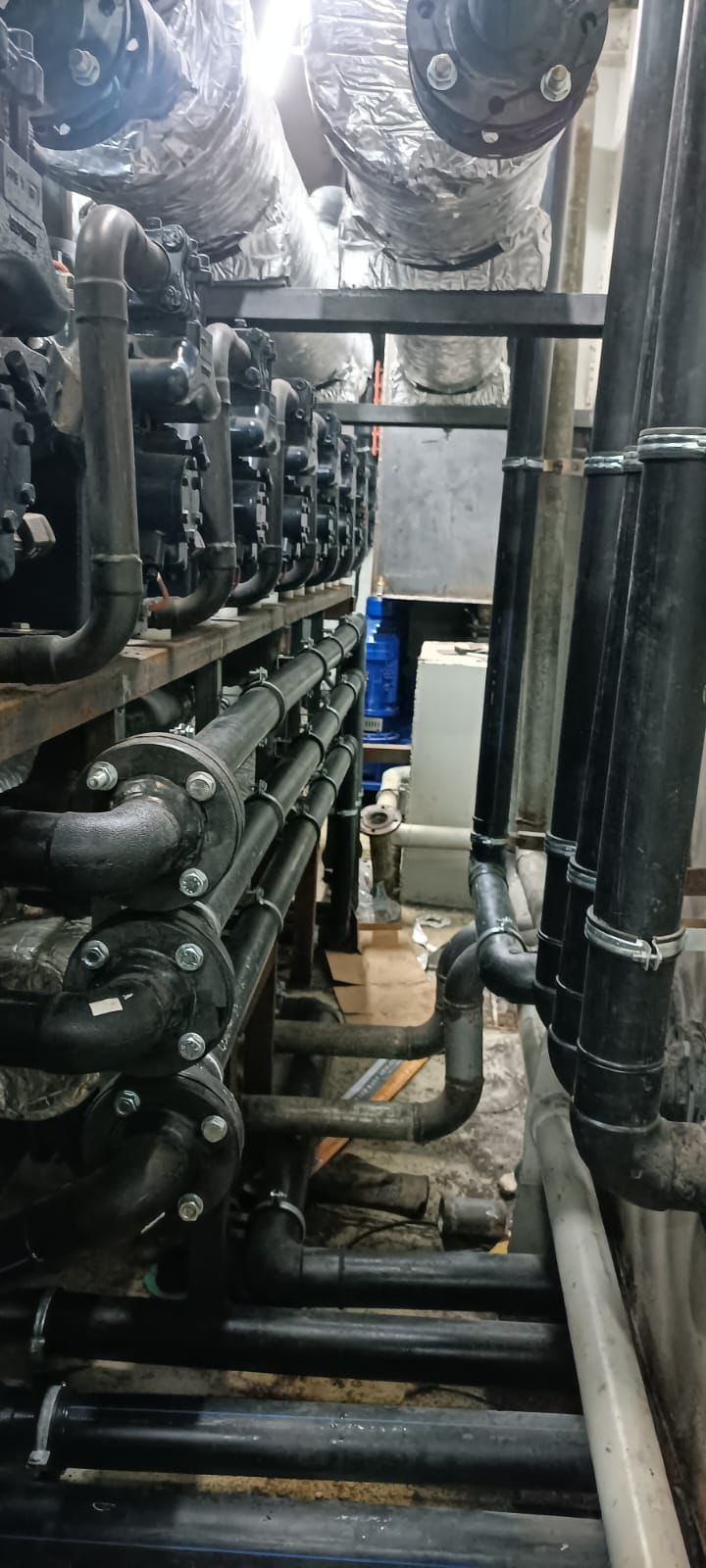 Vakum ve soğuk su hatları